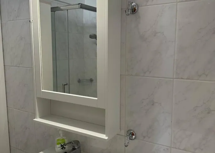 Borinquen 2 - Адехе